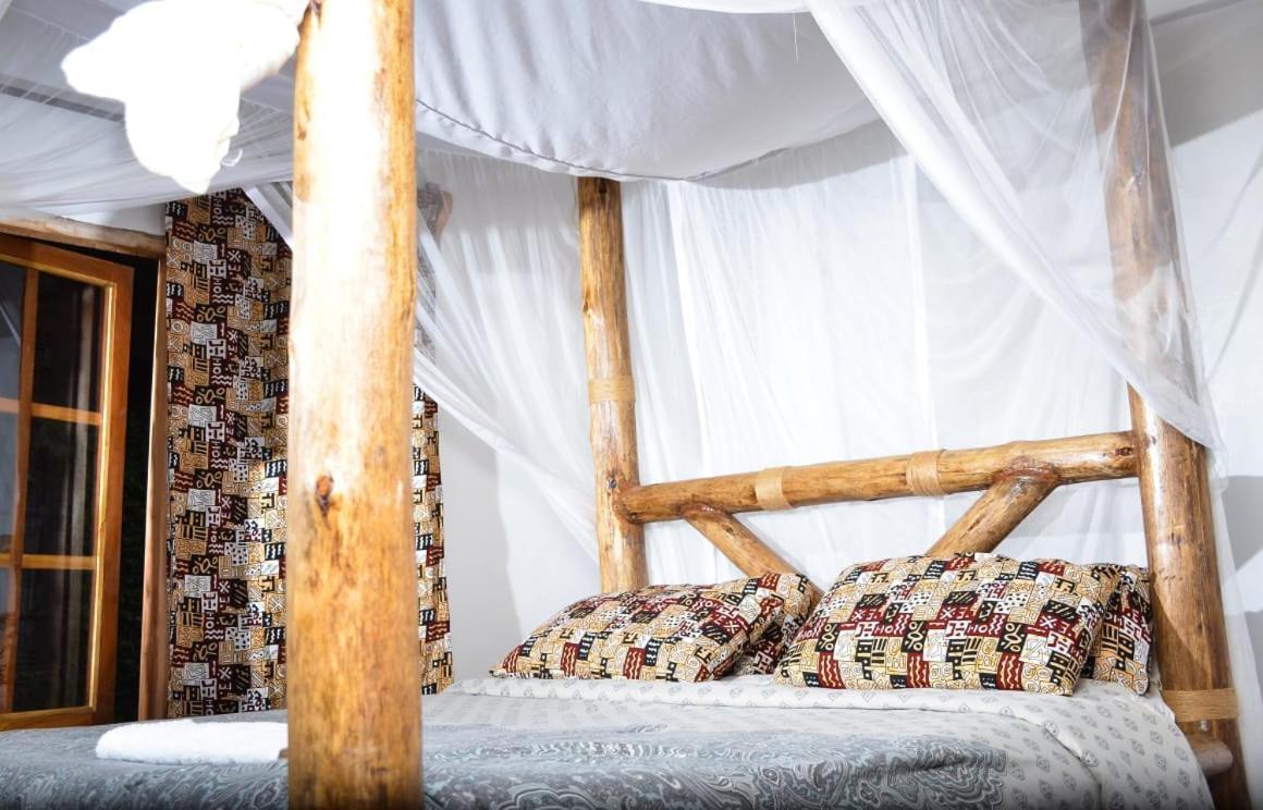 Charming Eco-Homestay Near Kilimanjaro International Airport Arusha Esterno foto