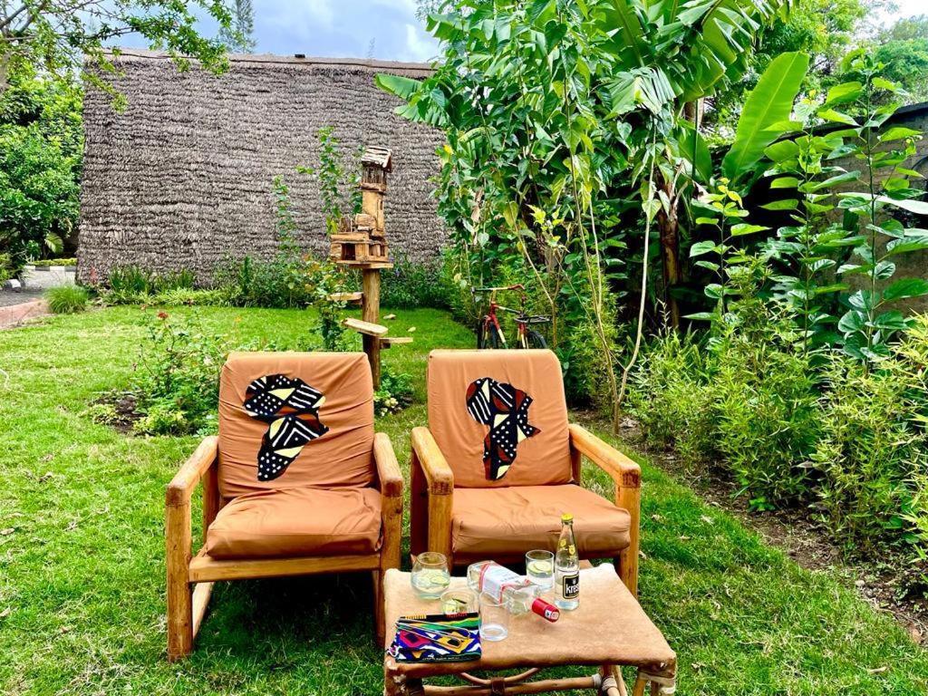 Charming Eco-Homestay Near Kilimanjaro International Airport Arusha Esterno foto