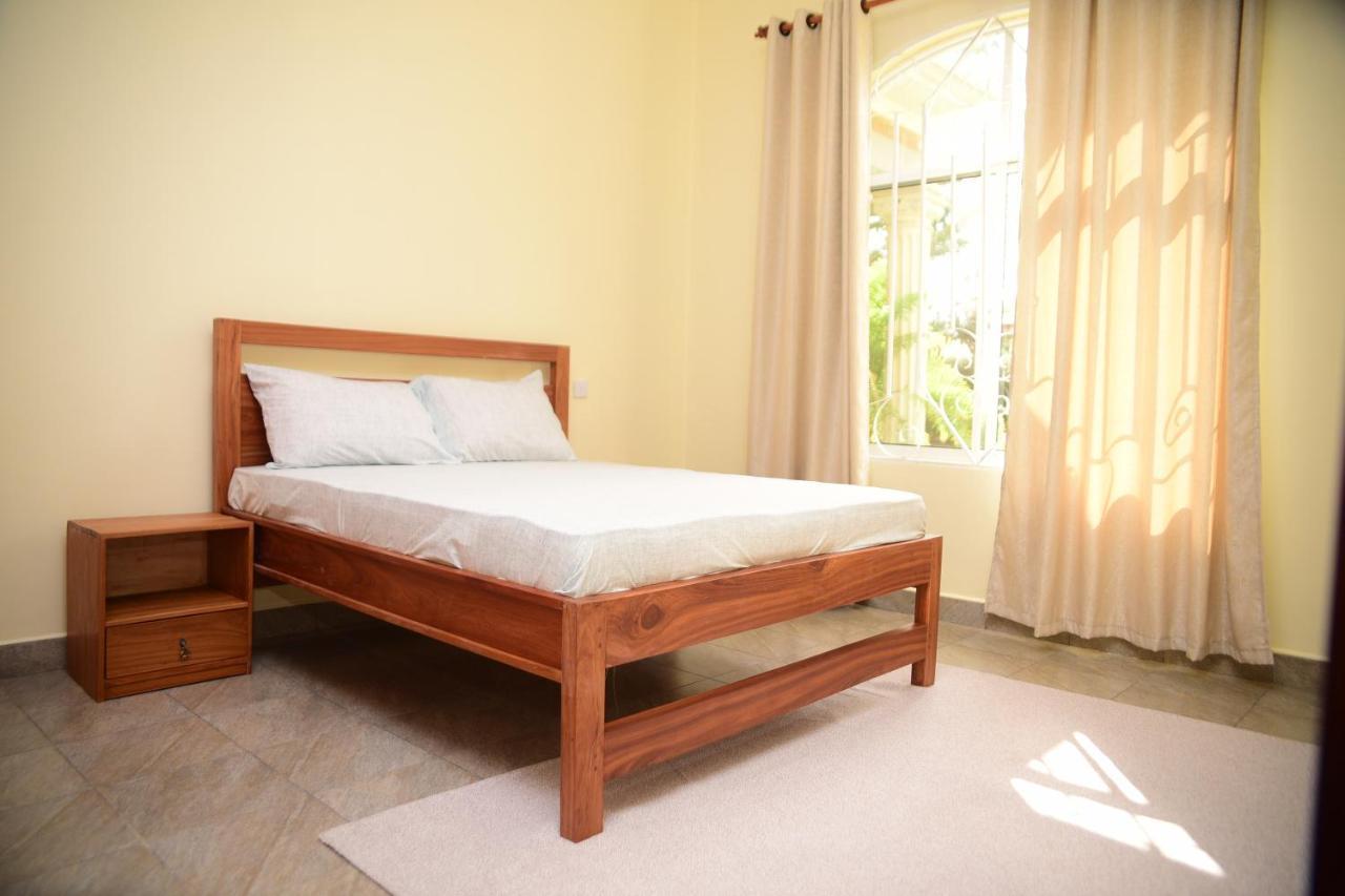 Charming Eco-Homestay Near Kilimanjaro International Airport Arusha Esterno foto